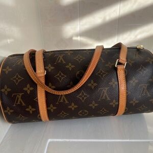 Louis Vuitton 2006 Papillon 26 handbag